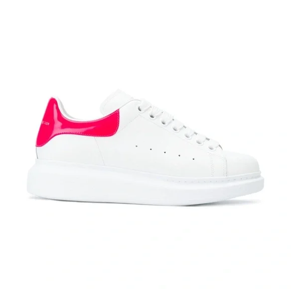 🩷 Alexander McQueen 👟 - Picture 1 of 16